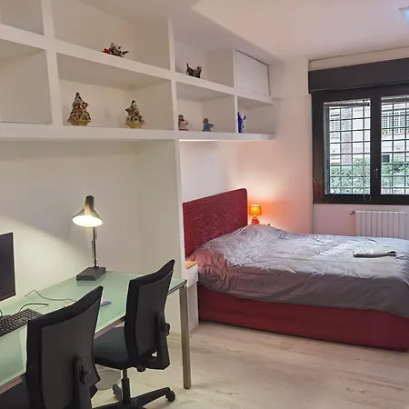 Apartment Ballarin For Business Travels And Holidays