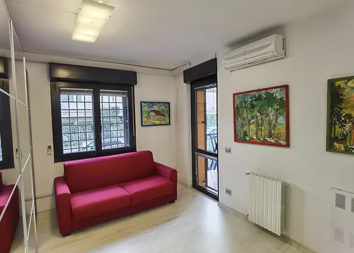 Ballarin For Business Travels And Holidays *